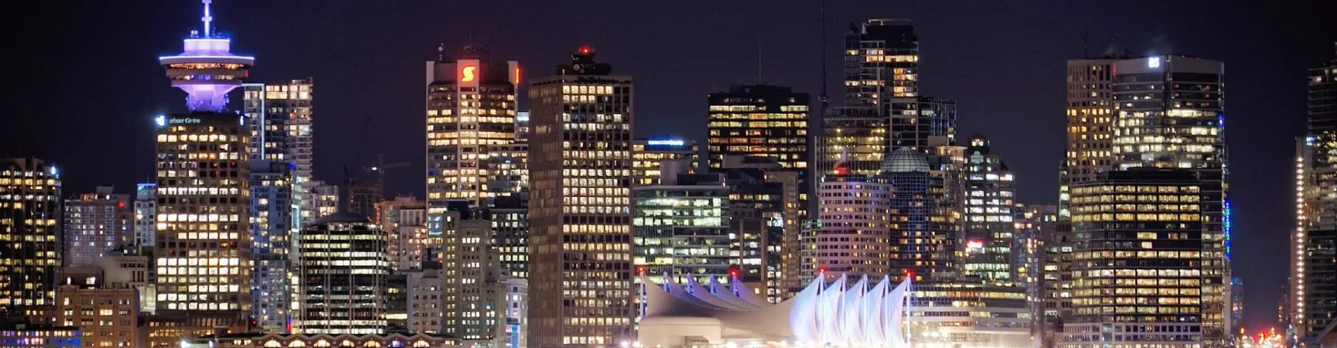 Tourland Travel coach bus for group travel and guided tours in Canada
